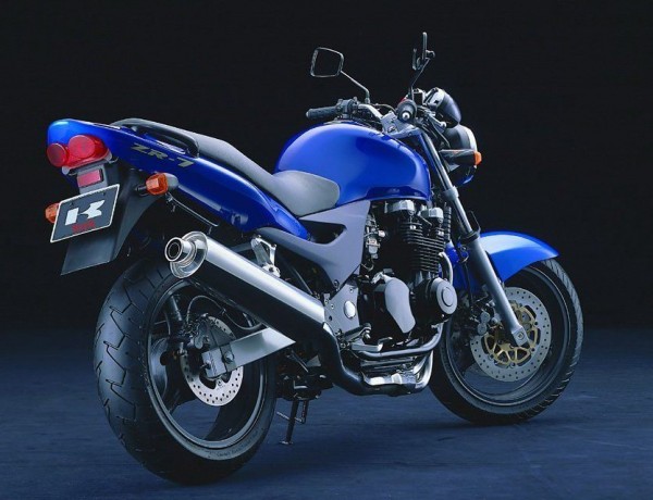 Kawasaki ZR-7/4066.jpg